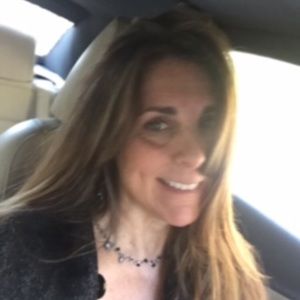 Meet your Posher, Dana